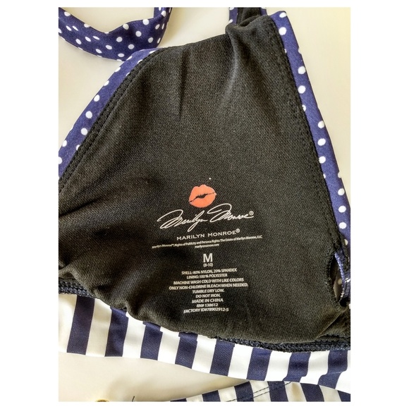 Marilyn Monroe Blue polkadot bikini top M (8-10) - Picture 4 of 4